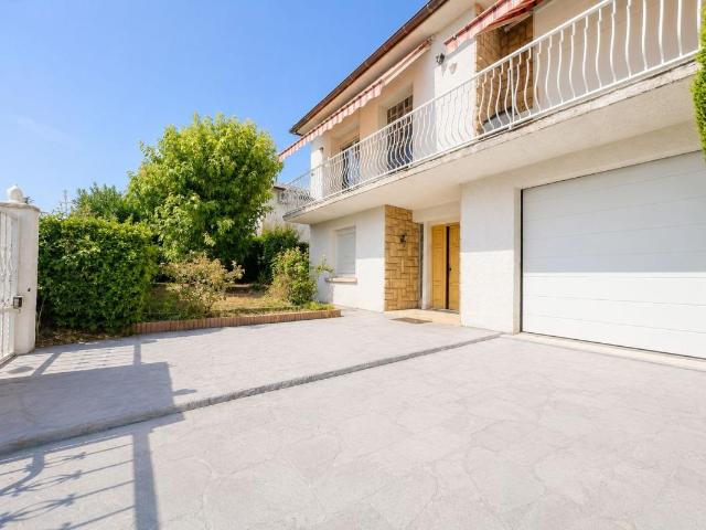Maison 6 pièces 160 m²