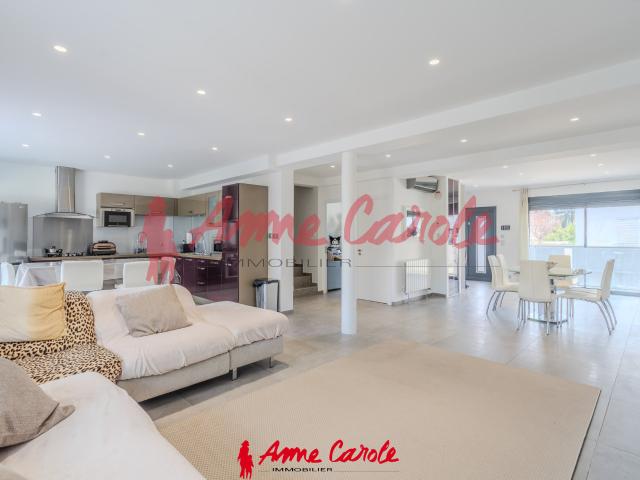 Maison 6 pièces 160 m²