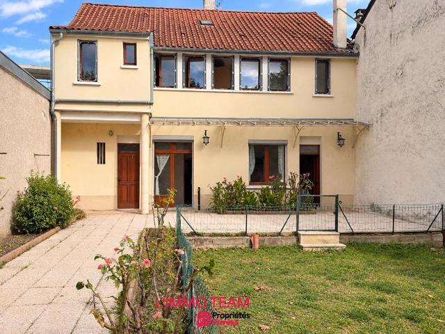 Maison 6 pièces 160 m²