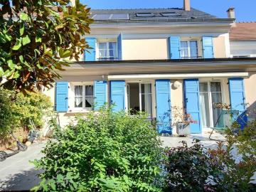 Maison 6 pièces 160 m²