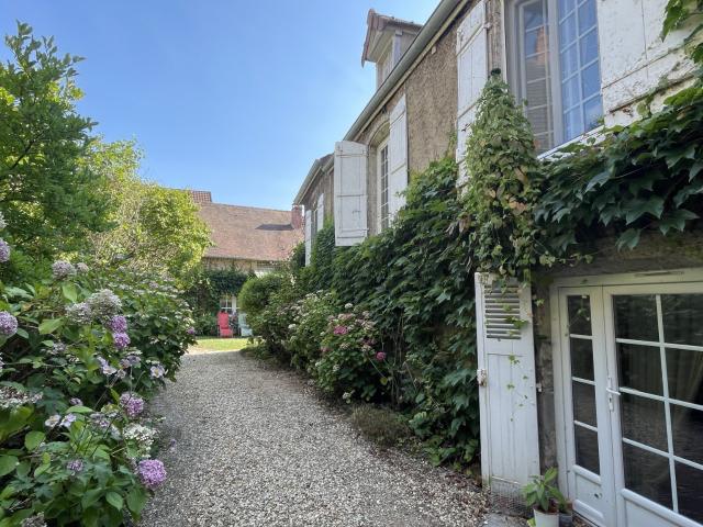 Maison 8 pièces 210 m²