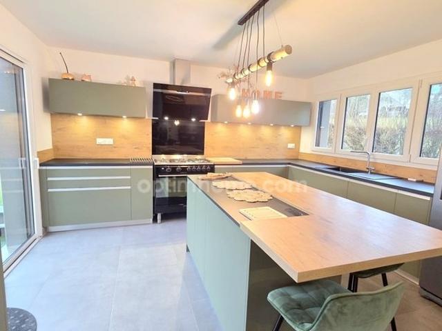 Maison 6 pièces 160 m²