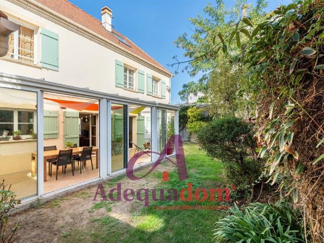 Maison 6 pièces 160 m²