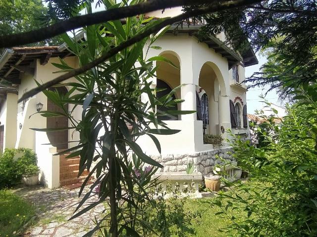 Maison 6 pièces 160 m²