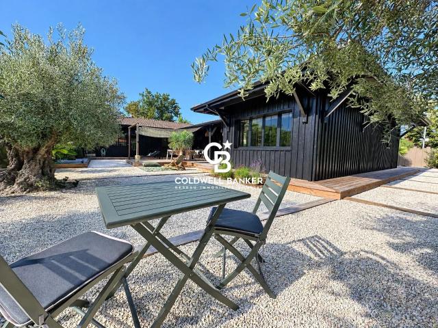 Maison 6 pièces 160 m²