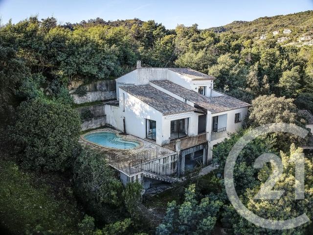 Maison 6 pièces 160 m²
