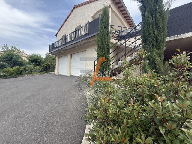 Maison 6 pièces 160 m²