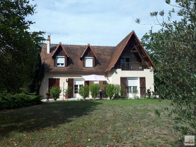 Maison 6 pièces 160 m²