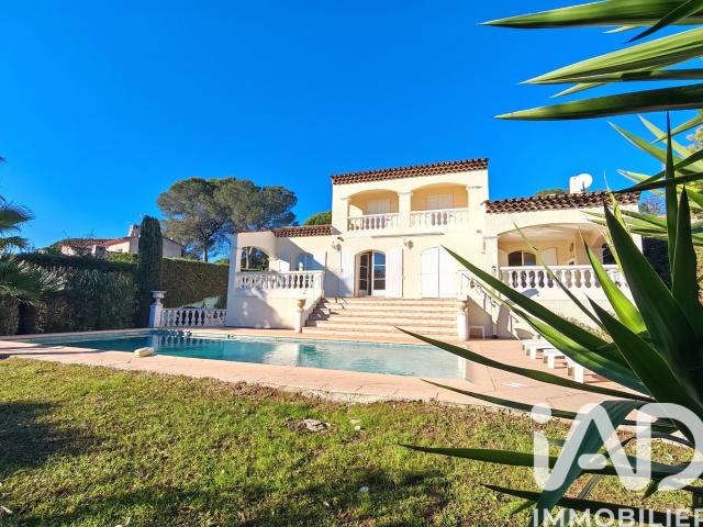 Maison 6 pièces 160 m²