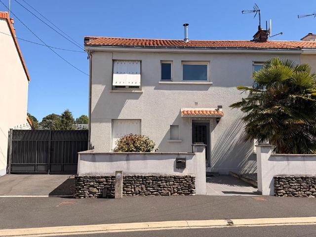 Maison 6 pièces 160 m²
