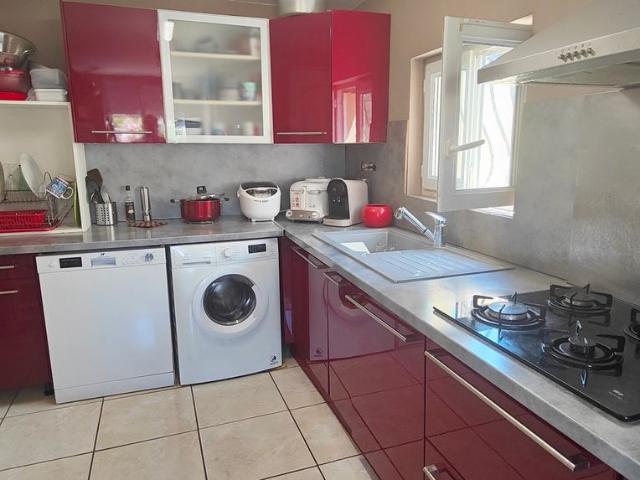 Maison 6 pièces, 160 m² à louer à Cenon 33150