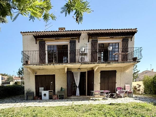 Maison 6 pièces 161 m²