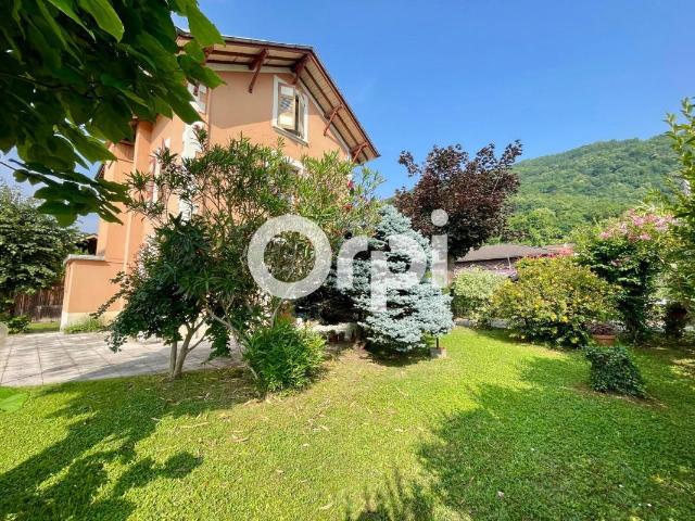 Maison 6 pièces 161 m²
