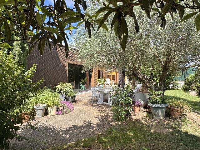 Maison 6 pièces 161 m²