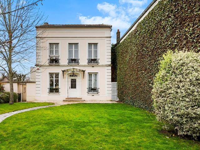 Maison 6 pièces 161 m²