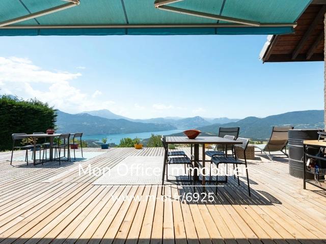 Maison 6 pièces 161 m²
