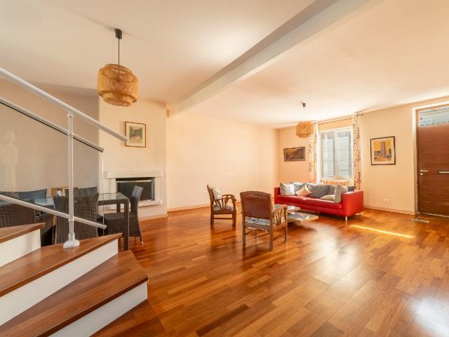 Maison 6 pièces 161 m²