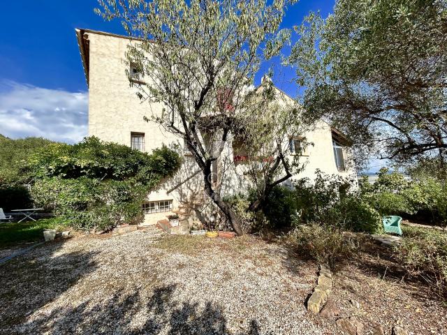 Maison 6 pièces 161 m²