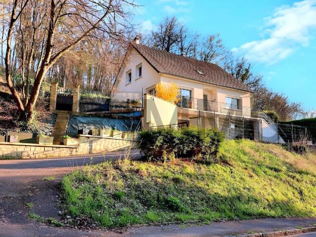 Maison 6 pièces 161 m²