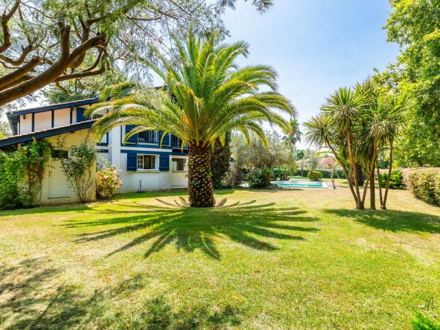 Maison 6 pièces 148 m²