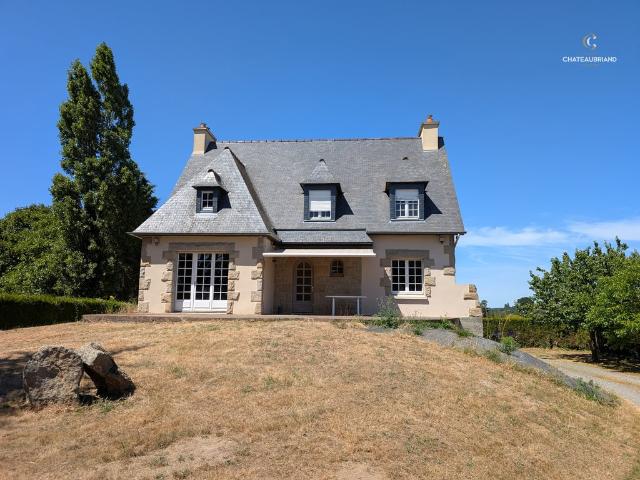 Maison 6 pièces 161 m²