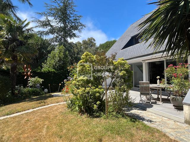 Maison 6 pièces 161 m²