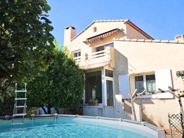Maison 6 pièces 161 m²