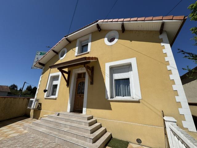 Maison 6 pièces 161 m²