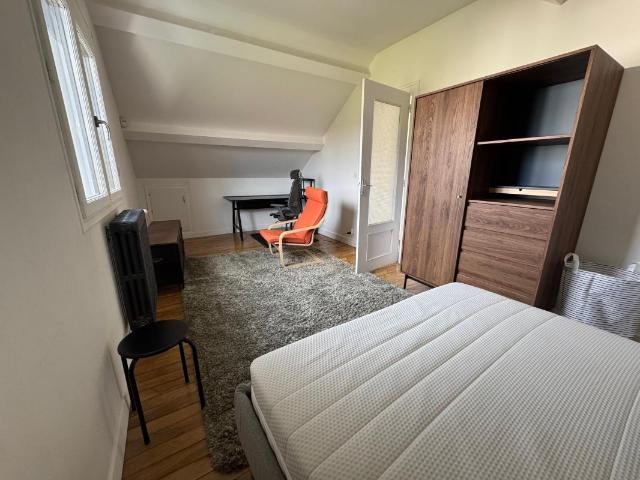 Maison 6 pièces, 161 m² à louer à Francheville 69340