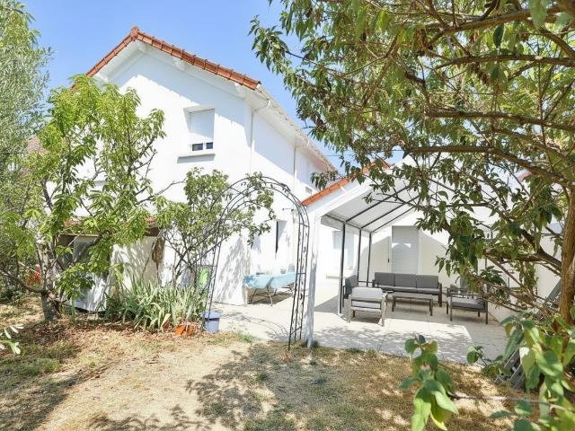 Maison 6 pièces 162 m²