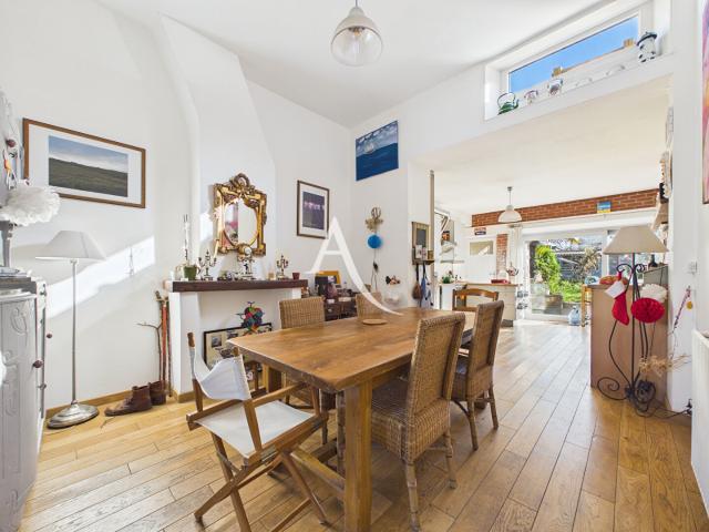 Maison 6 pièces 162 m²