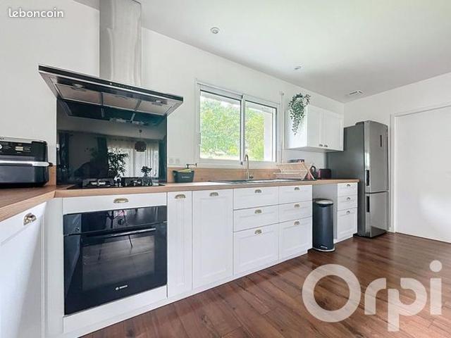 Maison 6 pièces 162 m²