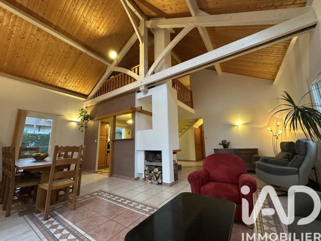 Maison 6 pièces 162 m²