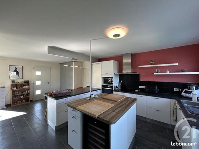Maison 6 pièces 162 m²