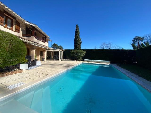Maison 6 pièces 162 m²
