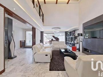 Maison 6 pièces 162 m²
