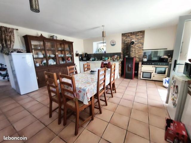Maison 6 pièces 162 m²