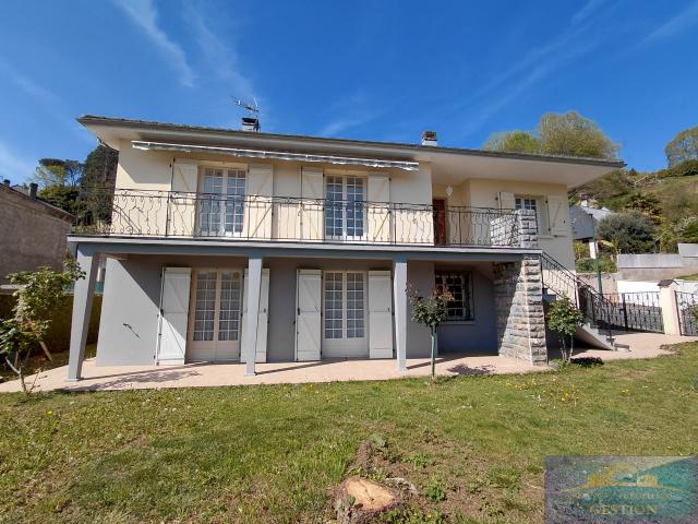 Maison 6 pièces 162 m²