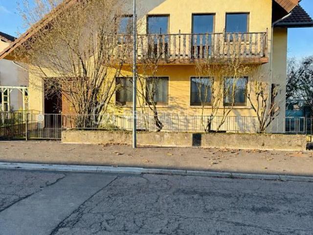 Maison 6 pièces 163 m²