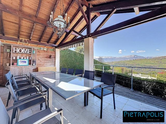 Maison 6 pièces 163 m²