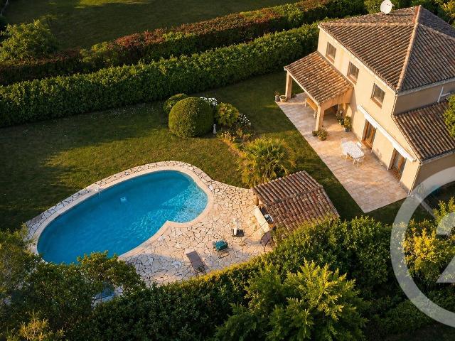 Maison 6 pièces 163 m²