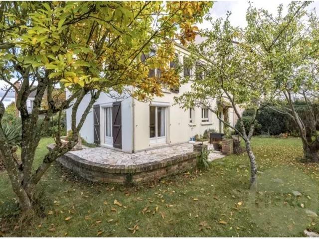 Maison 6 pièces 163 m²
