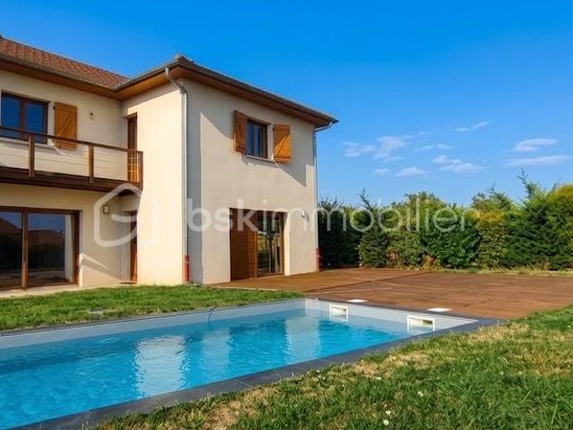 Maison 6 pièces 163 m²