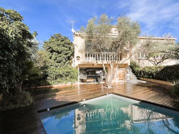 Maison 6 pièces 163 m²