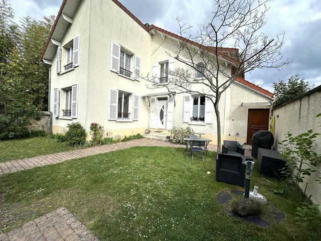 Maison 6 pièces 163 m²