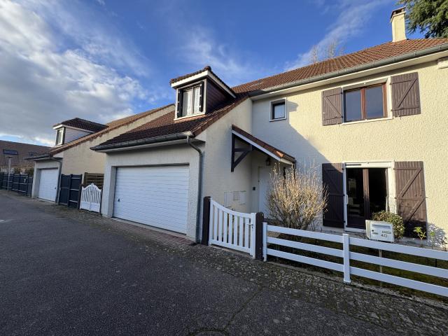 Maison 6 pièces 174 m²