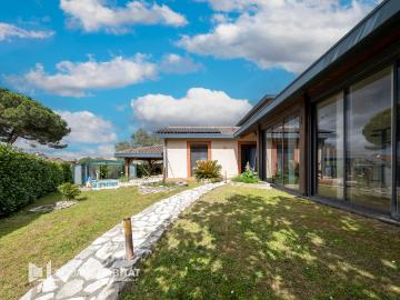 Maison 6 pièces 174 m²