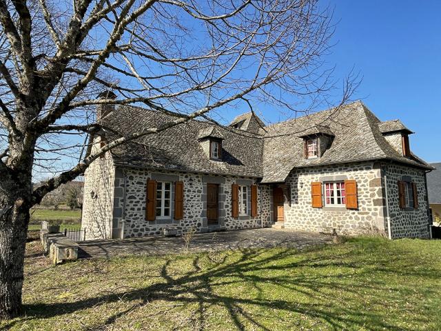 Maison 6 pièces 174 m²