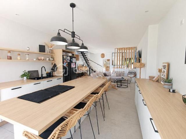 Maison 6 pièces 174 m²