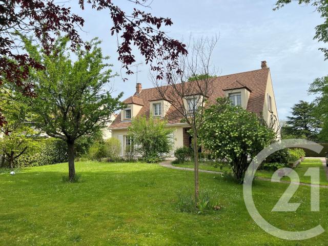 Maison 6 pièces 174 m²